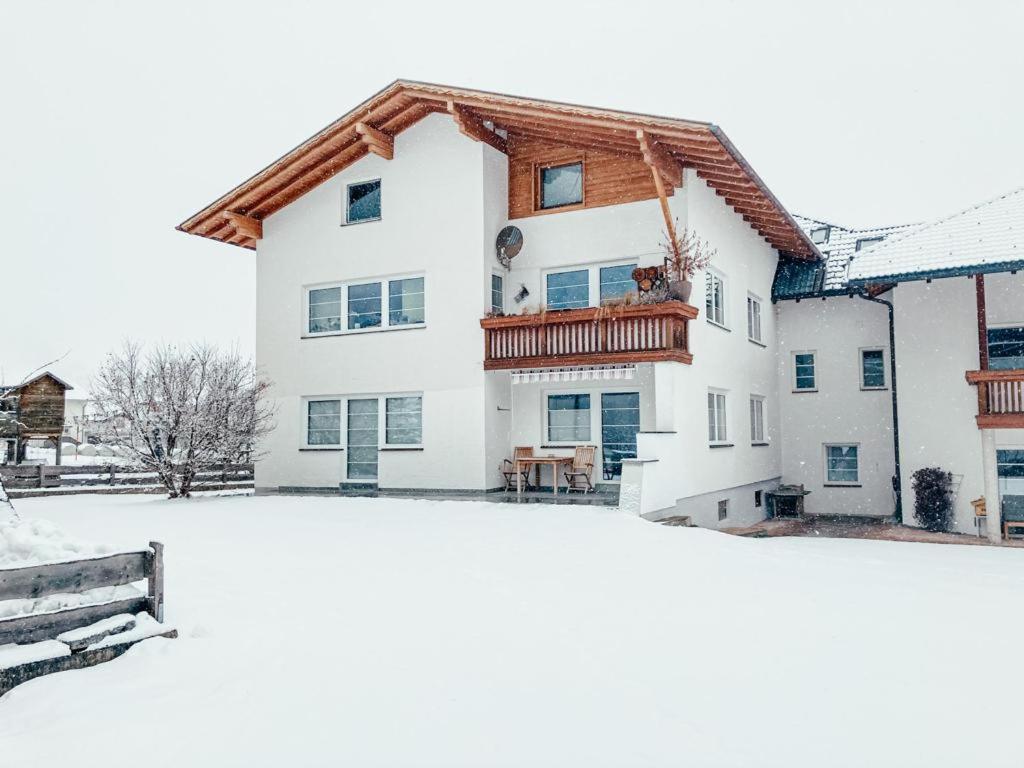 Ferienwohnung Olympia Axams Innsbruck Exterior foto